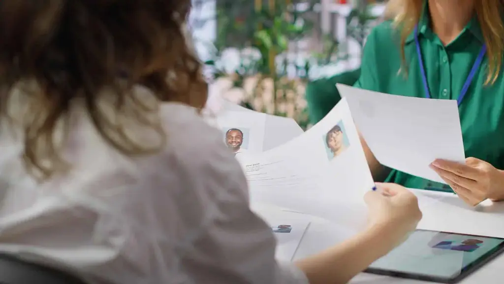 ¿Cuánto cuesta una búsqueda laboral y cuáles son las condiciones?